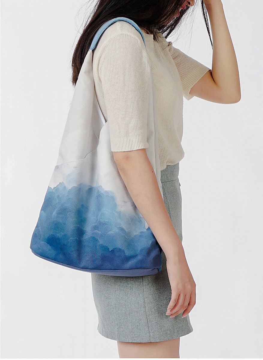 Wren Artistic Print Shoulder Bag – view 4