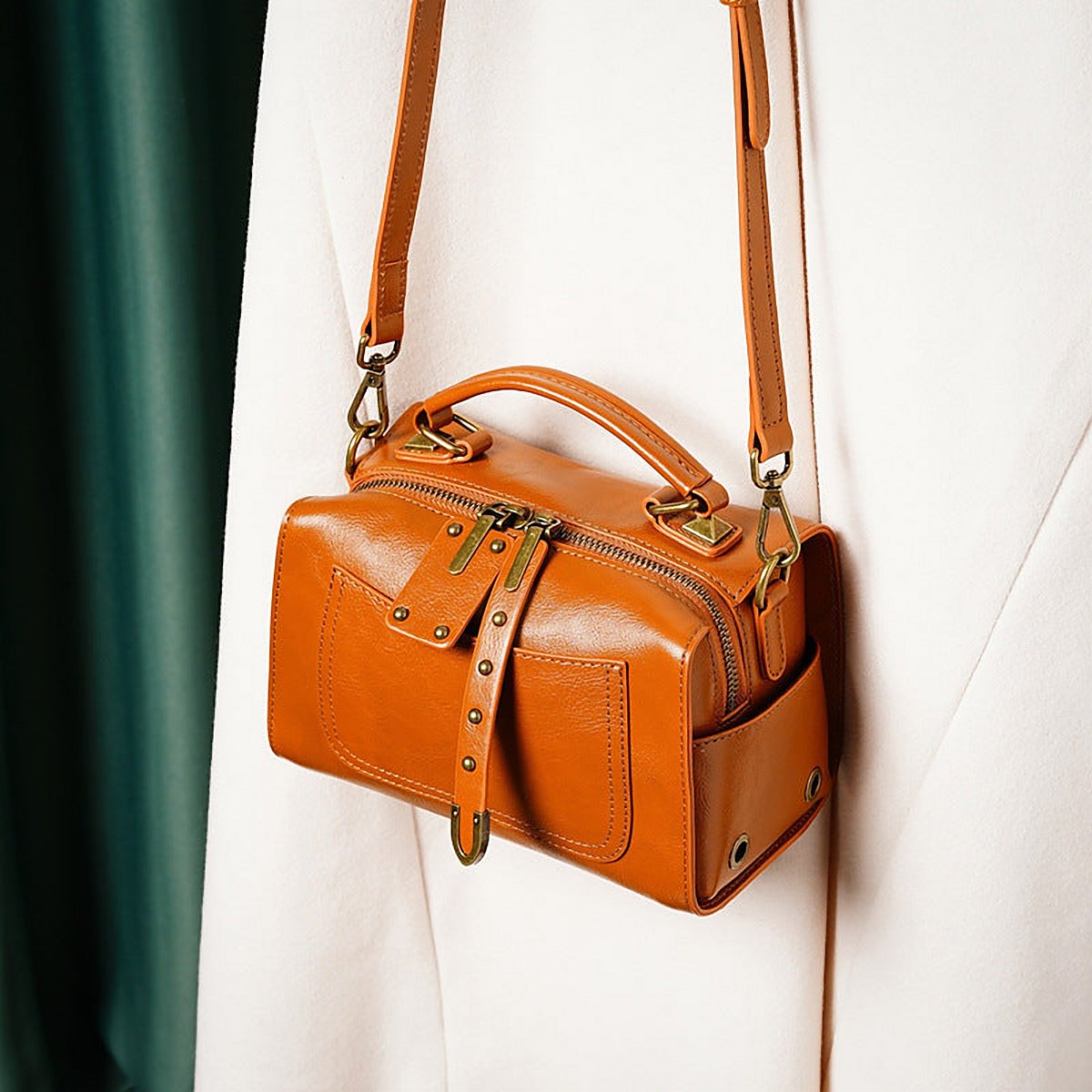 Valen Compact Leather Crossbody Bag – view 4