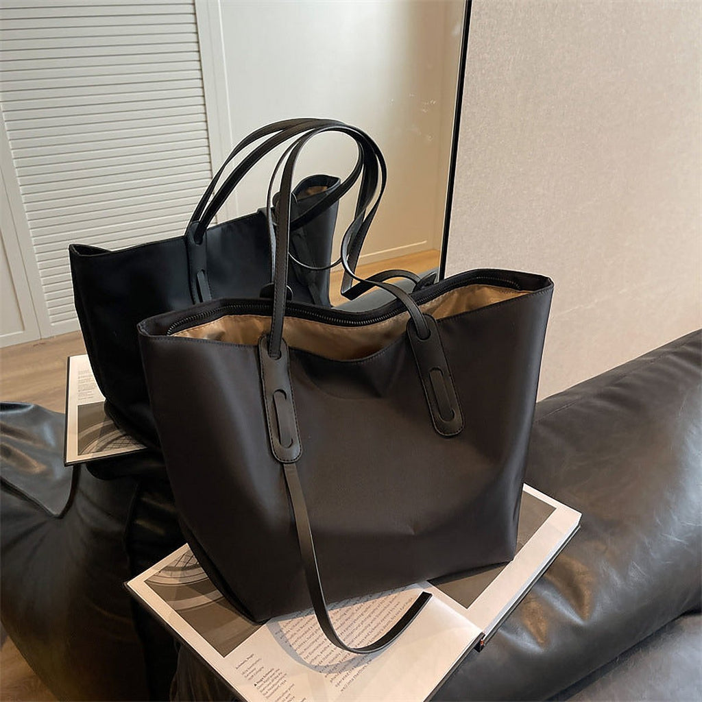 Winslow Nylon Shoulder Bag – view 8