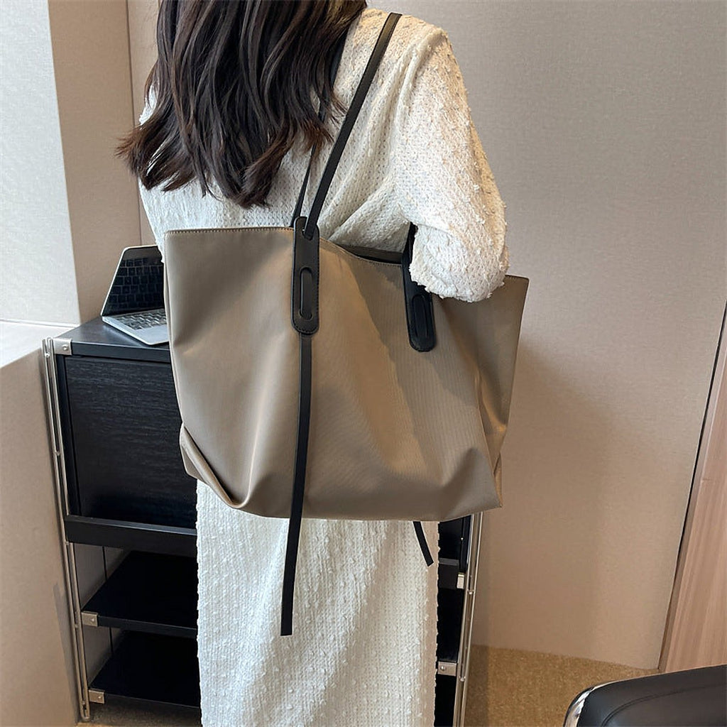 Winslow Nylon Shoulder Bag – view 1