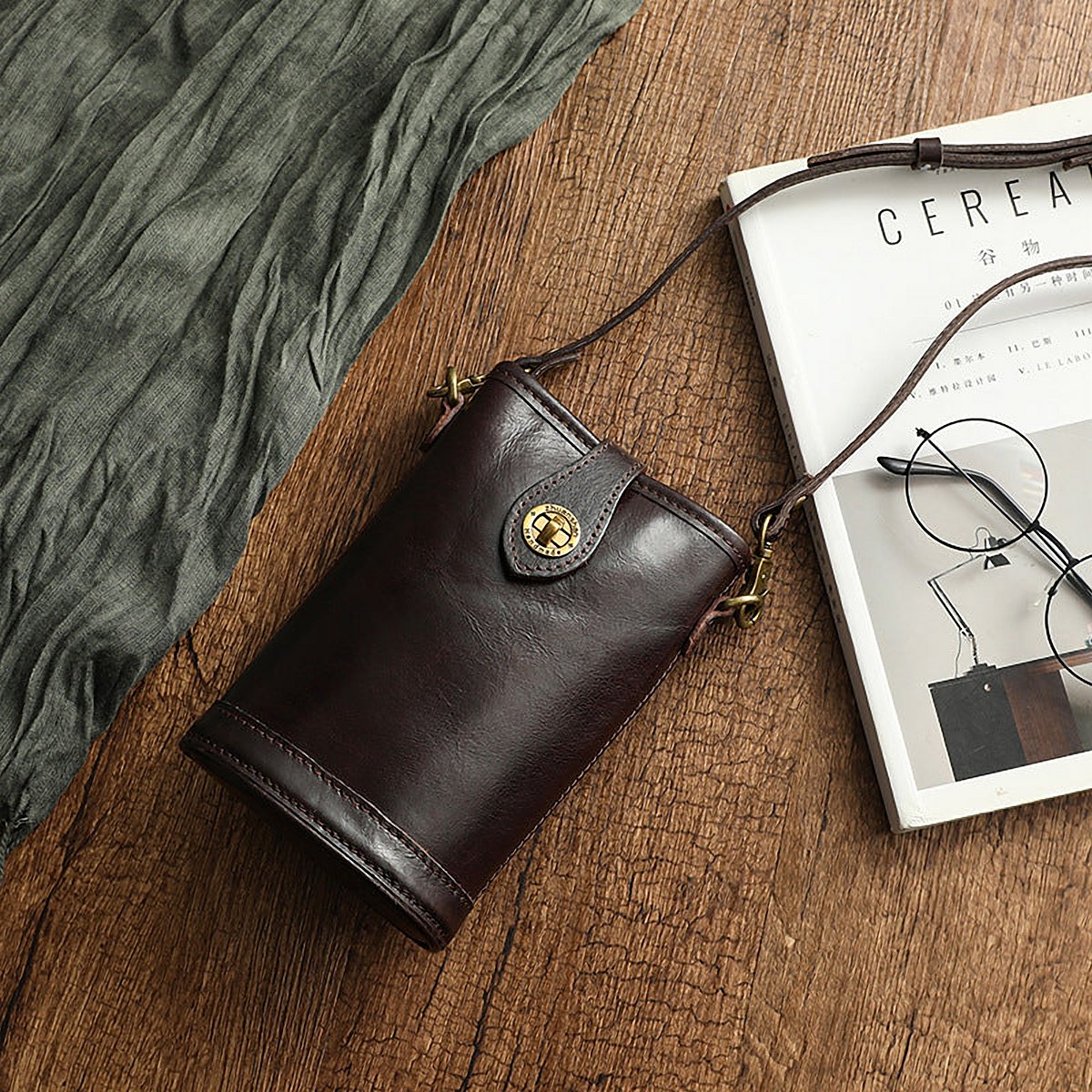 Torino Leather Barrel Crossbody Bag – view 4