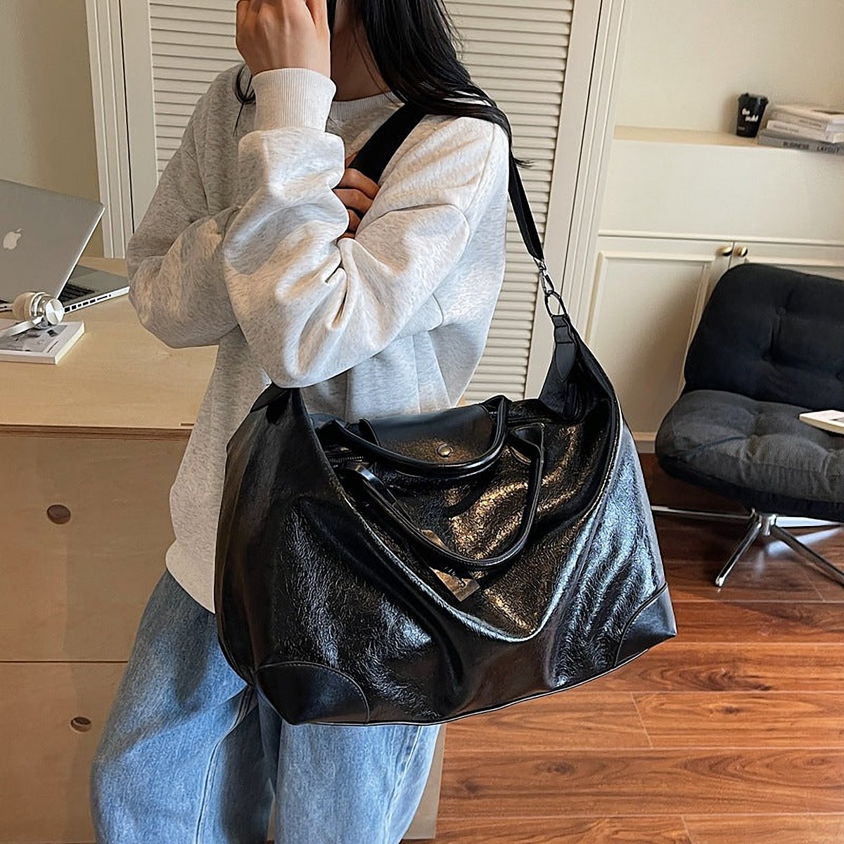 Dorset Vegan Leather Weekender Bag – view 4