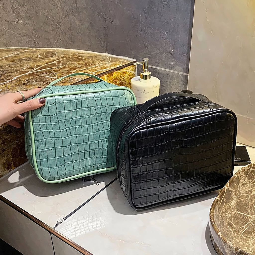 Stone-Grain Vanity Case – view 5