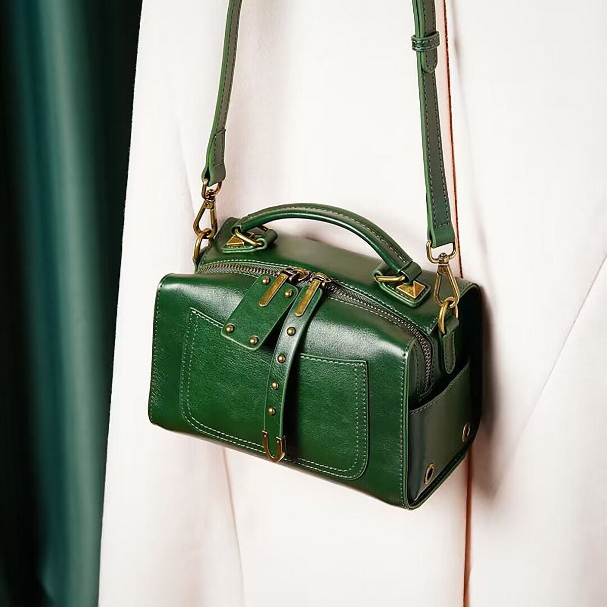 Valen Compact Leather Crossbody Bag – view 3