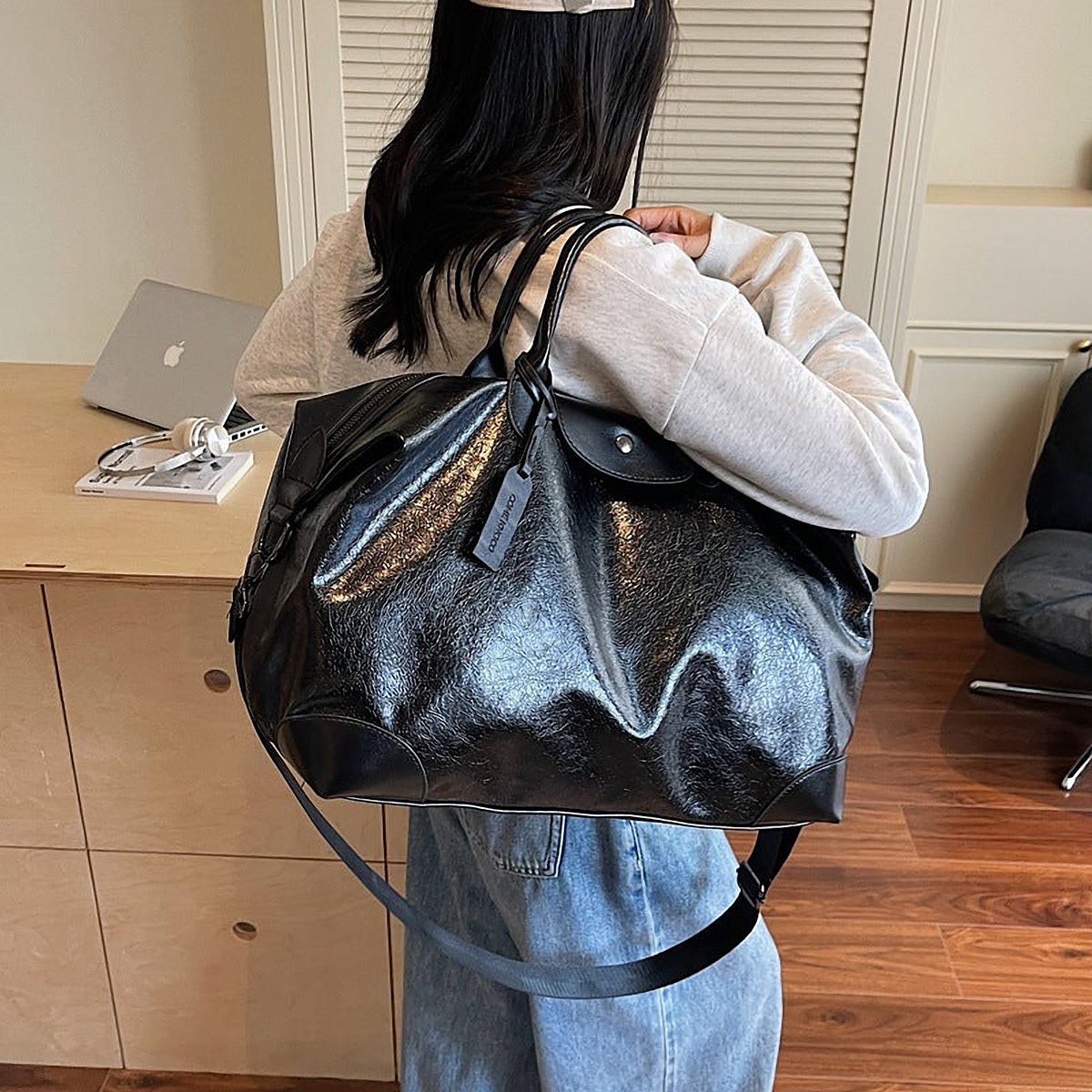 Dorset Vegan Leather Weekender Bag – view 5
