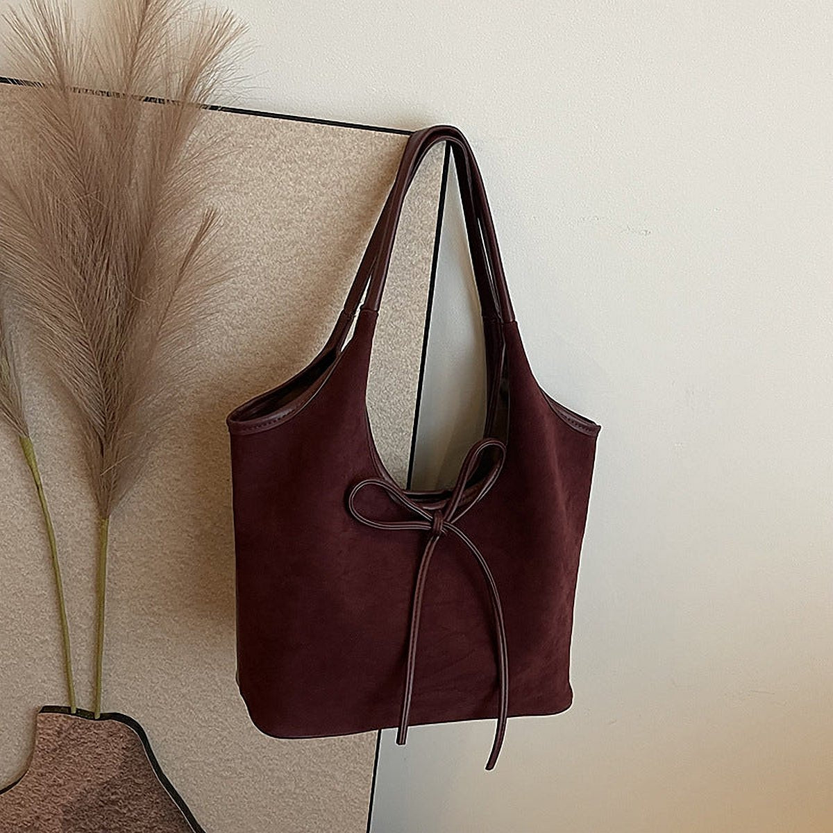 Valois Matte Vegan Leather Underarm Bag – view 2